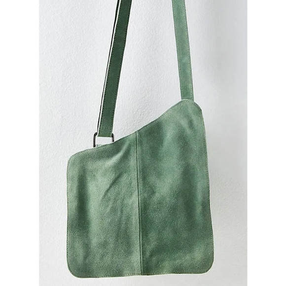 NWOT Free People Cornell Suede Bohemian Crossbody Shoulder Bag - Picture 9 of 9